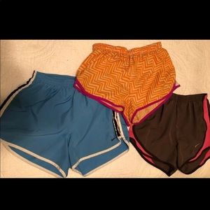 Nike Shorts: bundle Small